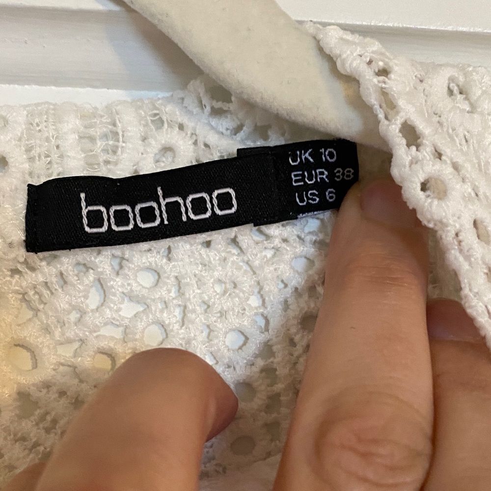 Boohoo Cream Crochet Lace Peplum Top - Picture 2 of 4